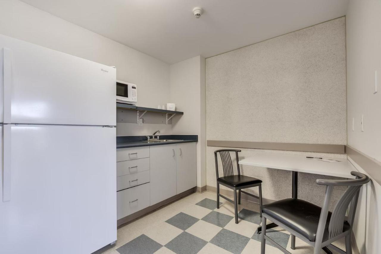 Residence & Conference Centre - Niagara-On-The-Lake Sainte-Catherine 외부 사진